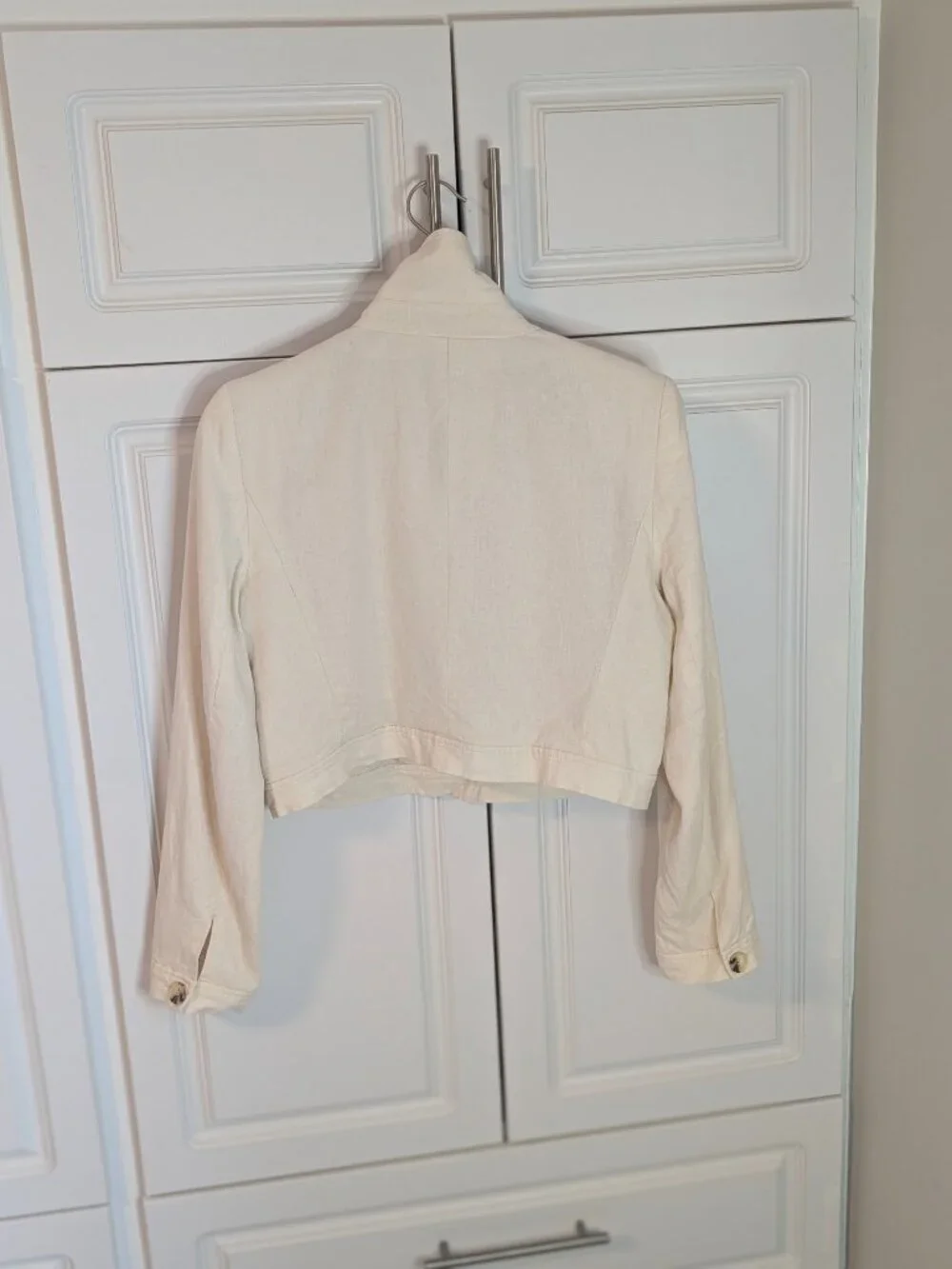 Rachel Zoe Cream Linen Cropped Utility Jacket Button Front Minimalist Chic M - Picture 6 of 12